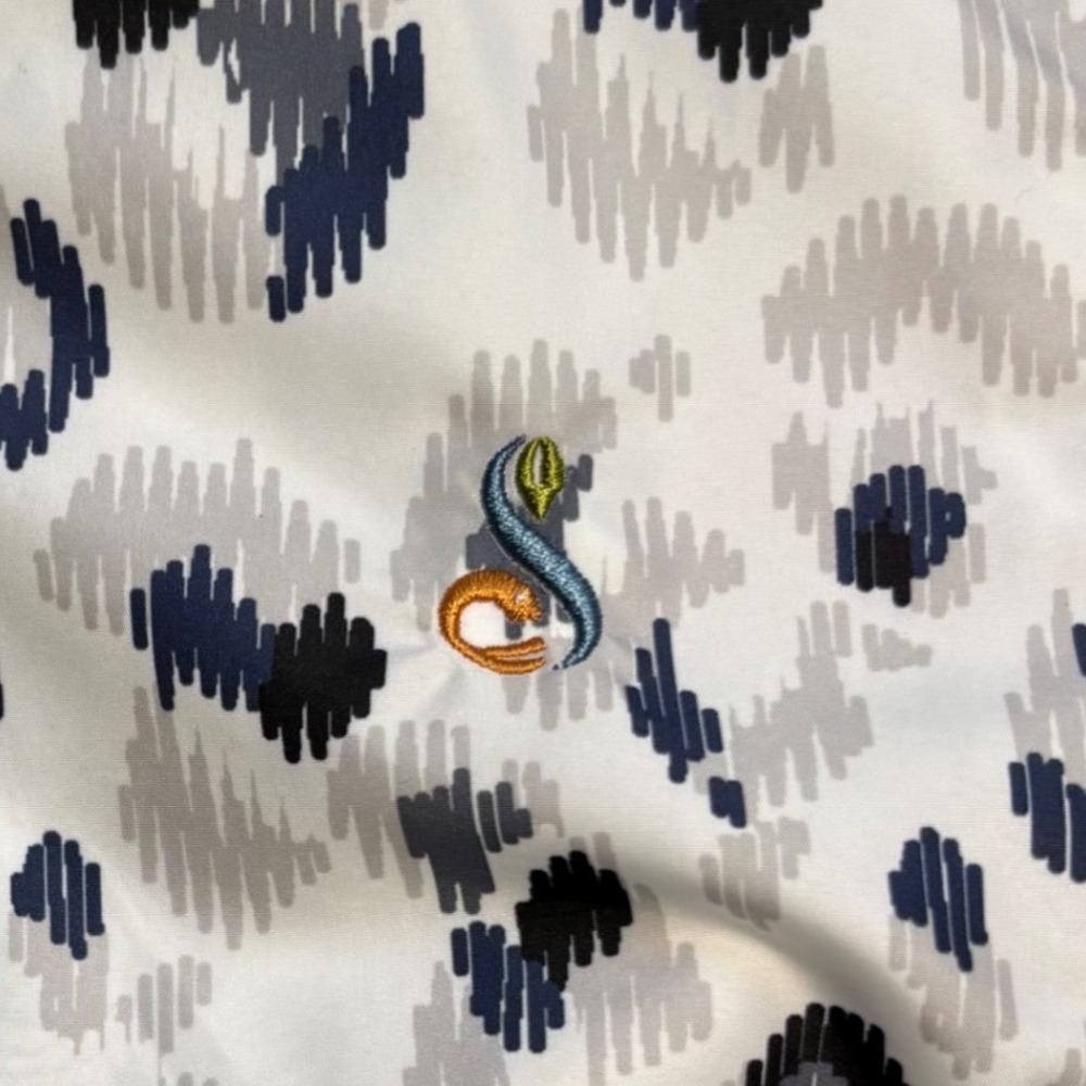 Zero Restriction Wanda Vest Silver Leopard Ikat G… - image 9